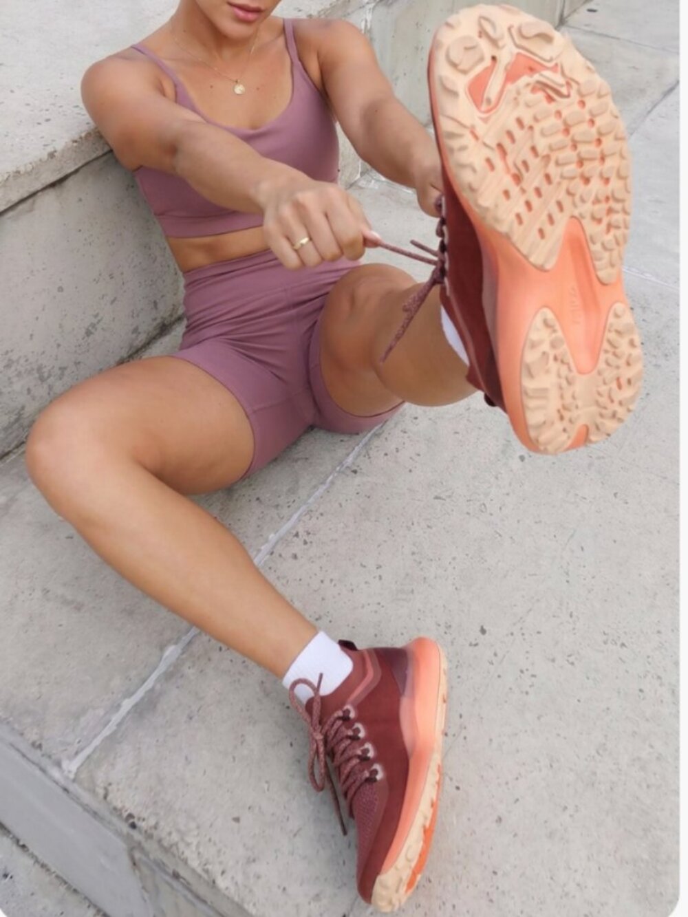 Allbirds Tree Runner Size 11 Red Orange Like New Lightweight